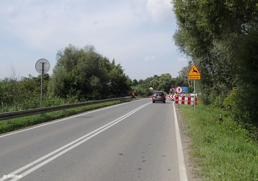  width=