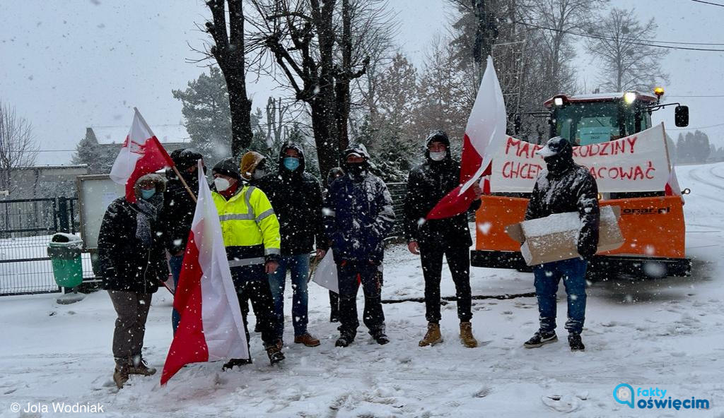  width=