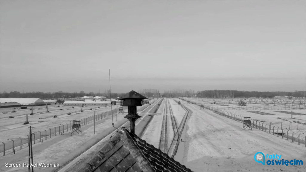  width=