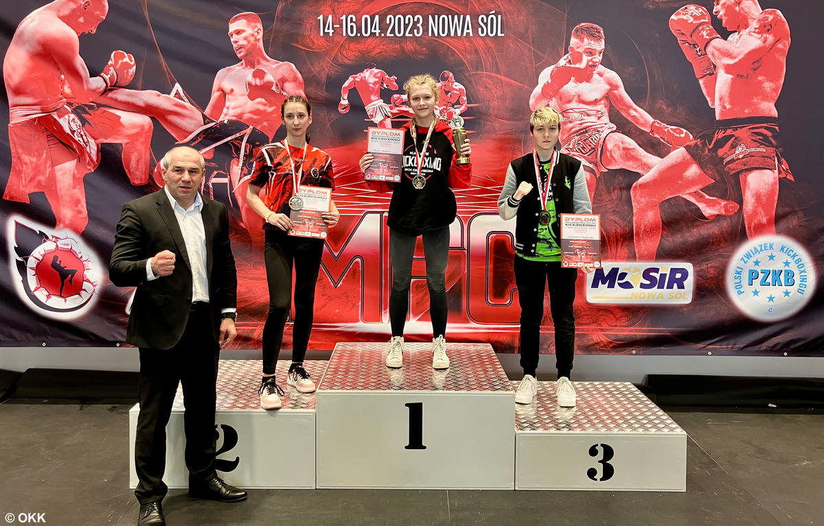 Nie próżnowali podczas minionego weekendu przedstawiciele oświęcimskich sportów walki. Zdobywali medale podczas zawodów w Limanowej, Nowej Soli i Radlinie.