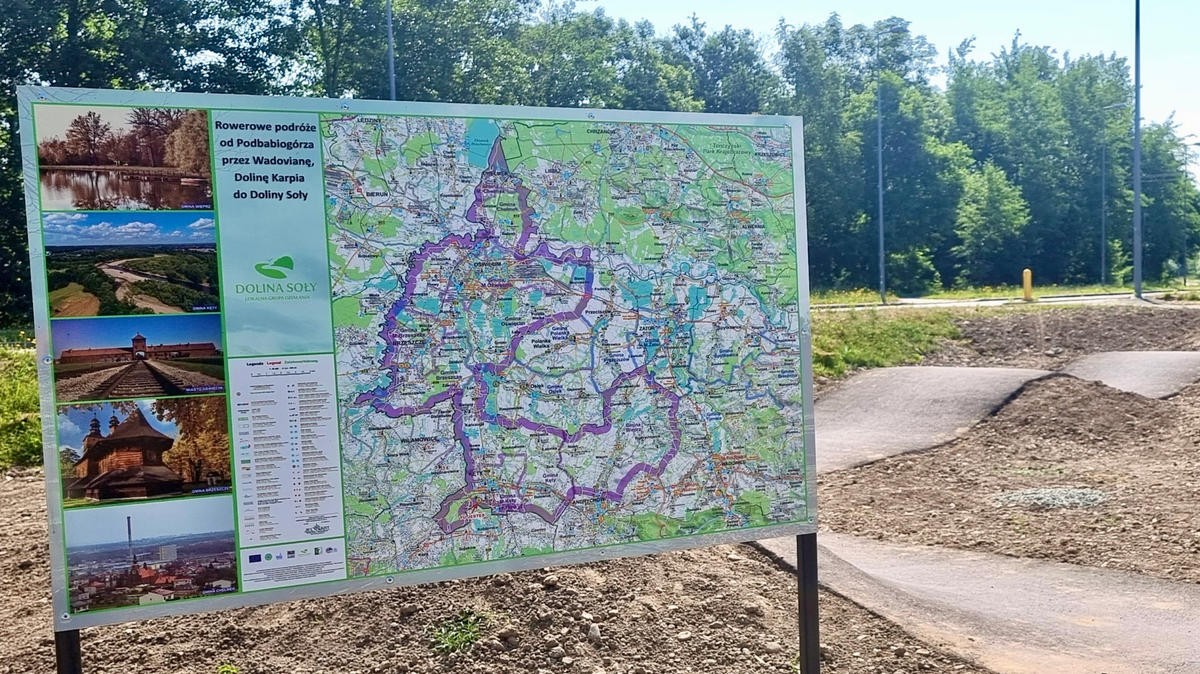 Młodzież i nie tylko będzie miała okazję spędzenia wakacji na nowej atrakcji w Kętach. Oficjalnie kęcki pumptrakt jest gotowy do użytku.