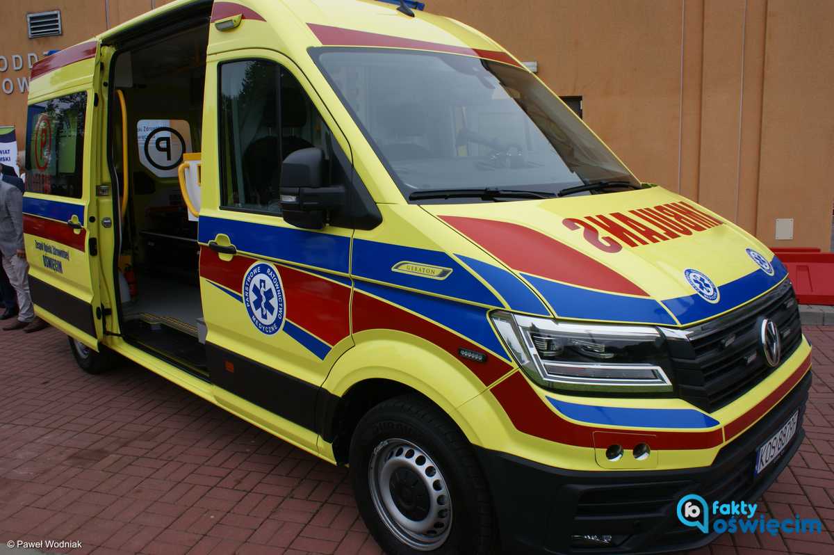 Nowy ambulans w Oświęcimiu