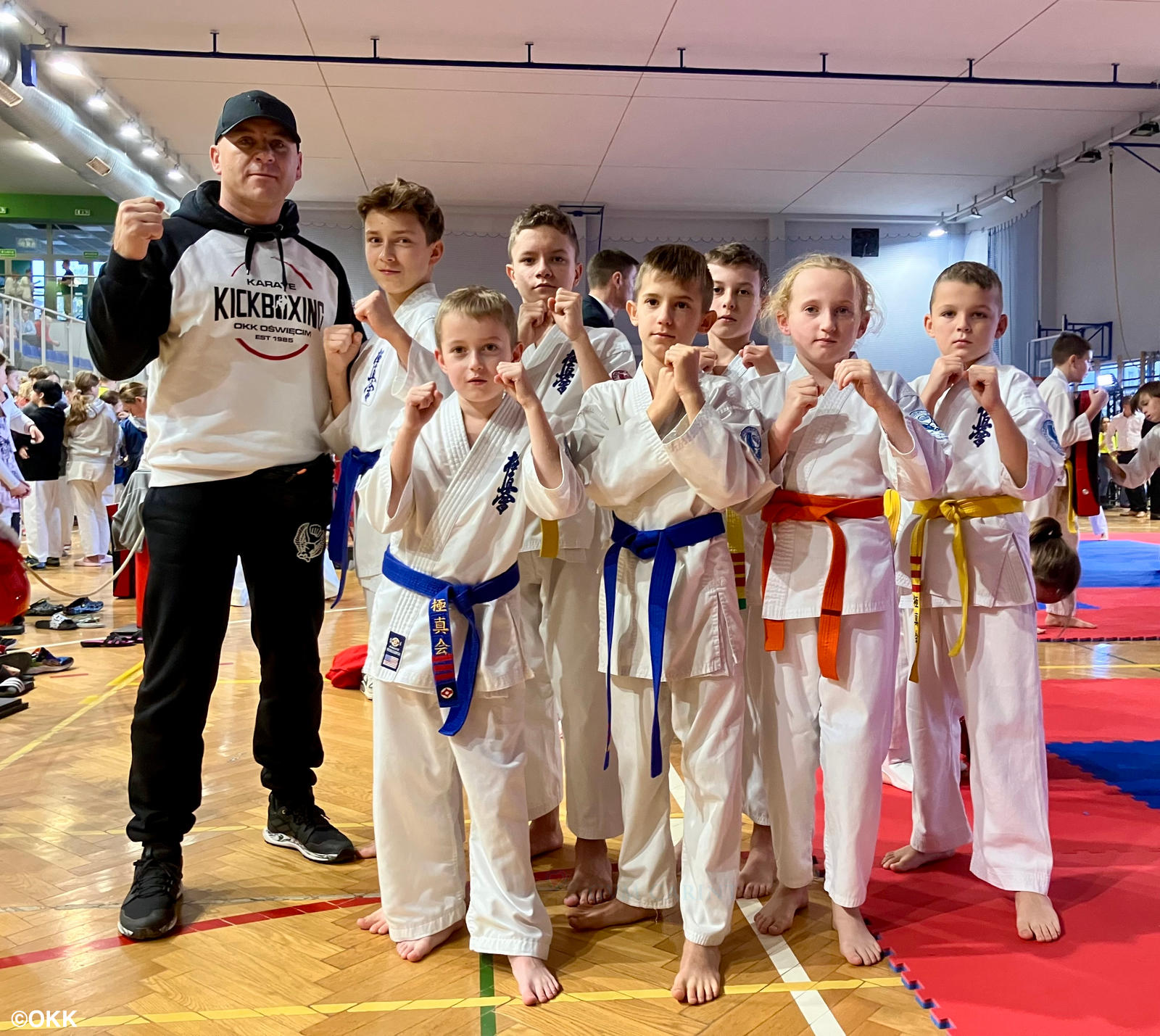 Z bardzo dobrej strony pokazała się oświęcimska reprezentacja podczas ogólnopolskiego turnieju oyama karate o „Puchar Burmistrza Wadowic". 