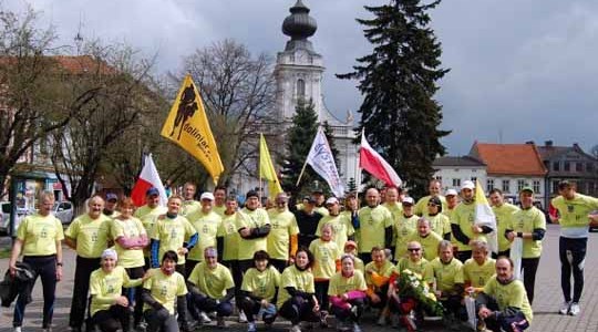 OŚWIĘCIM-WADOWICE. Biegli w sztafecie dla Jana Pawła II