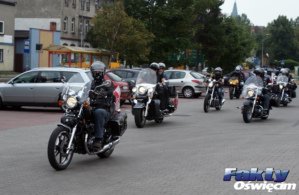 Oświęcim, motocykliści, motocykle, Gentlemen's Club Oświęcim, policjanci, policja, profilaktyka