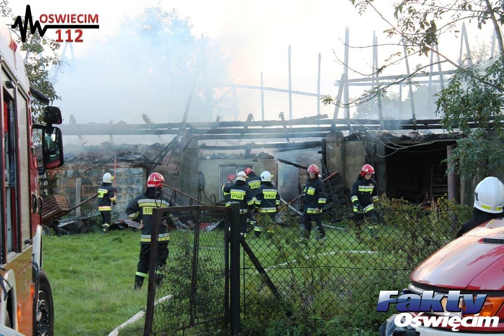 Z ogniem walczyło 10 zastępów strażackich. Fot. OPswiecim112.pl