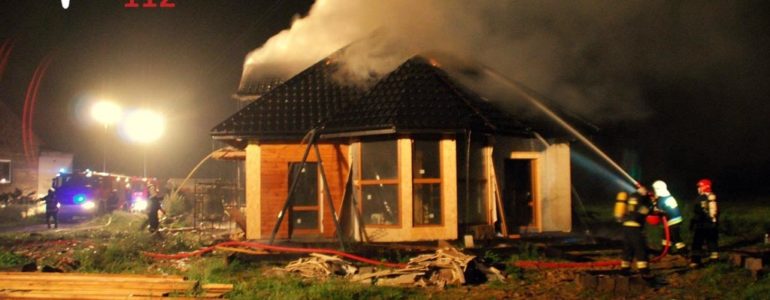 Płonął dom w Porębie Wielkiej – FILM, FOTO