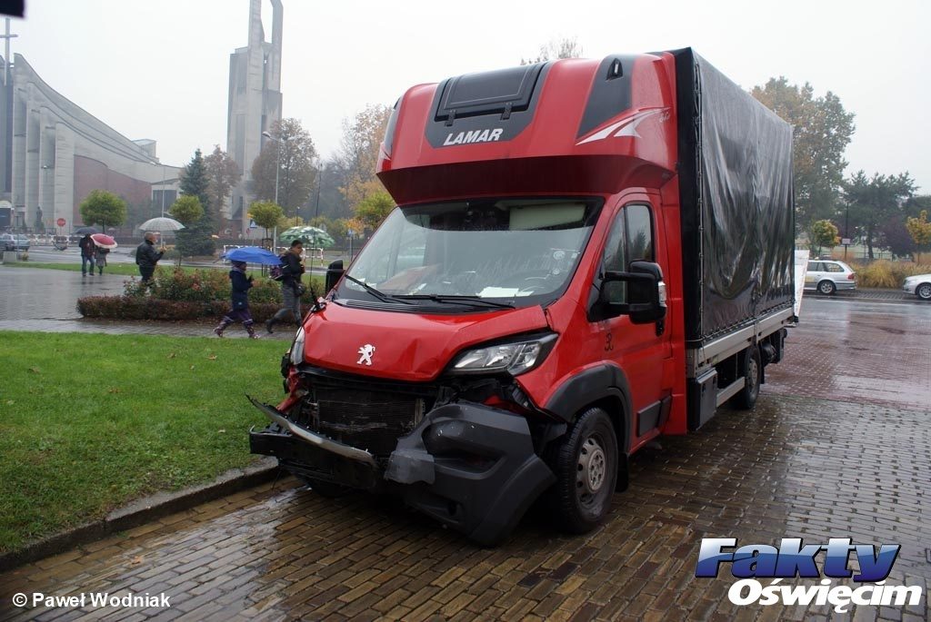 Oświęcim, Tysiąclecia, Śniadeckiego, kolizja, zderzenie, wypadek