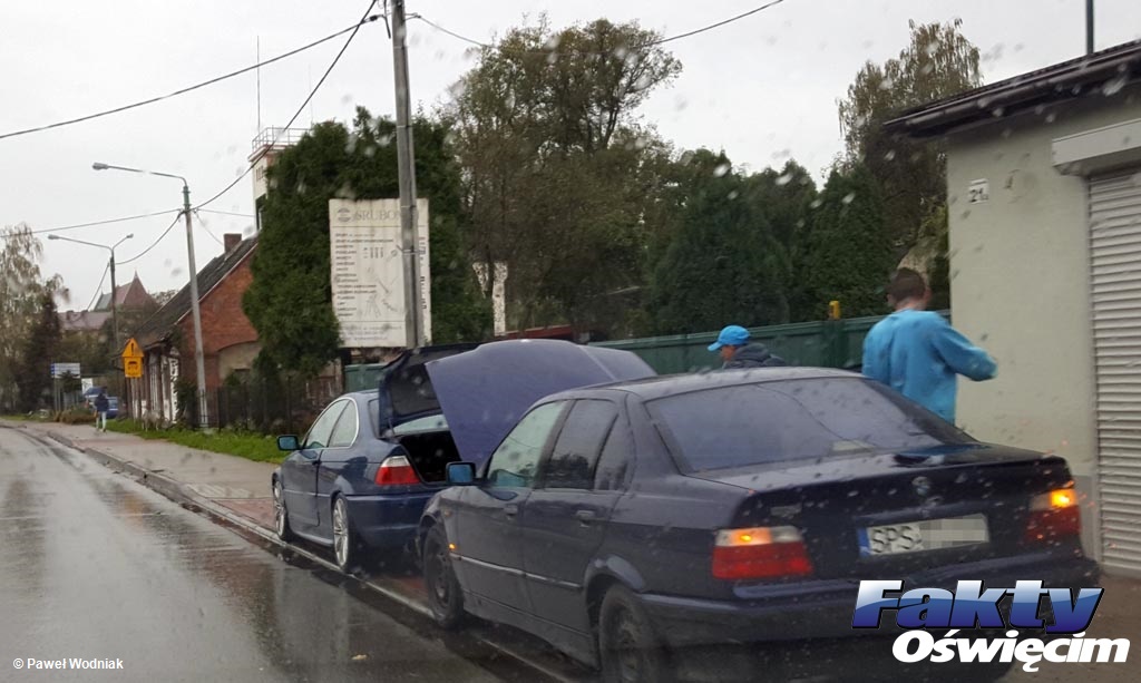 Dzisiaj na ulicy Zaborskiej w Oświęcimiu zderzyły się dwa samochody. Do szpitala na obserwację trafiło pięcioletnie dziecko.