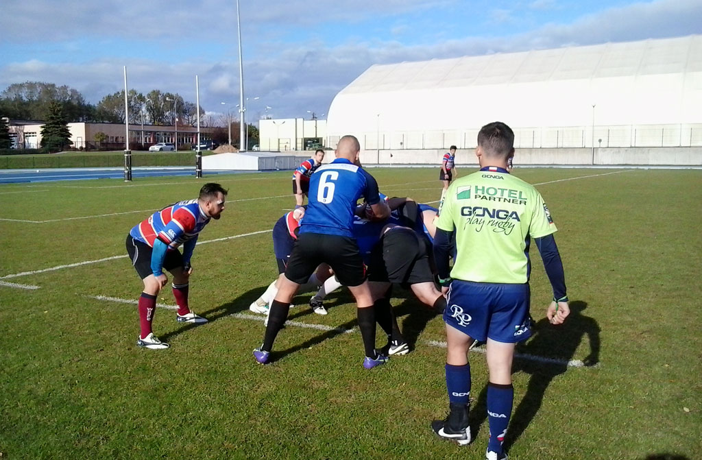 Rugby Klub „Husaria” Oświęcim rozpoczął rywalizację w jesiennych rozgrywkach organizowanych przez Polski Związek Rugby. Jest na siódmej pozycji.