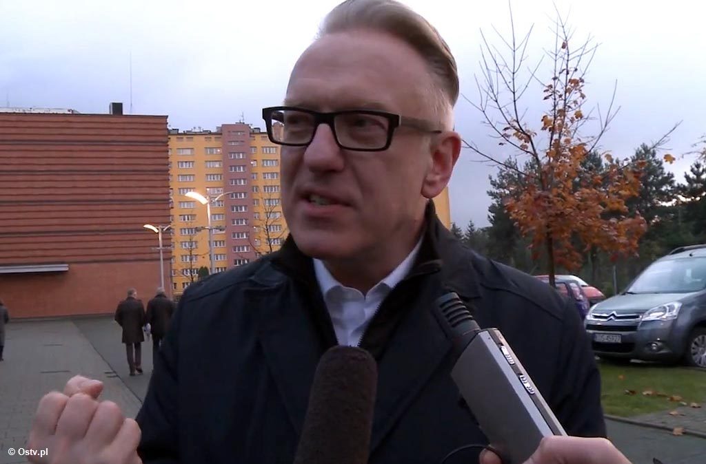 Spotkanie z Mariuszem Szczygłem relacjonują nowe „Wieści z ratusza”. Program przedstawia też, jak przebiega remont ulicy Kusocińskiego.