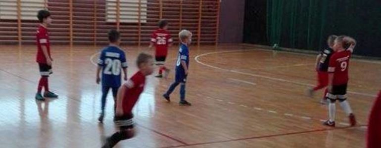 Najmłodsi piłkarze czterech ośrodków z powiatu oświęcimskiego zagrali w turnieju