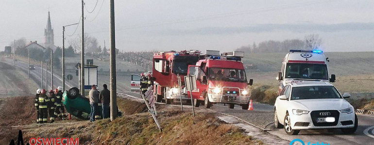 Ford ka dachował w Osieku – FOTO