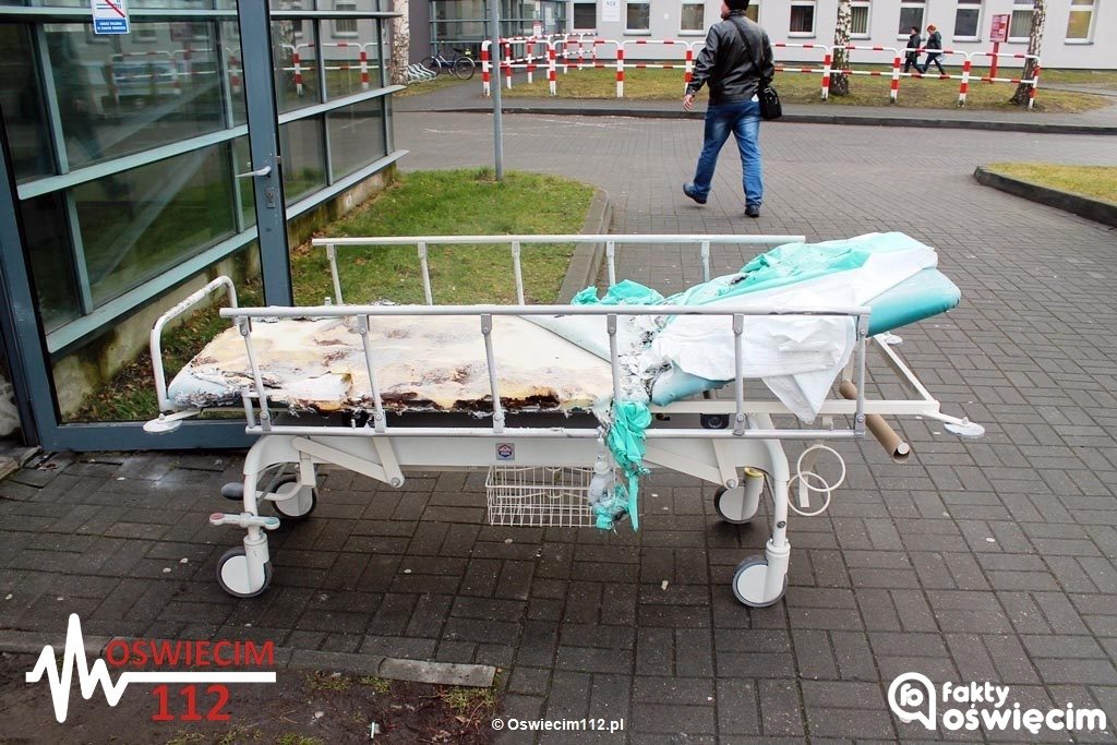 Na szpitalnym oddziale ratunkowym w Oświęcimiu doszło dzisiaj po południu do pożaru. Ogień wzniecił prawdopodobnie 51-letni pacjent.