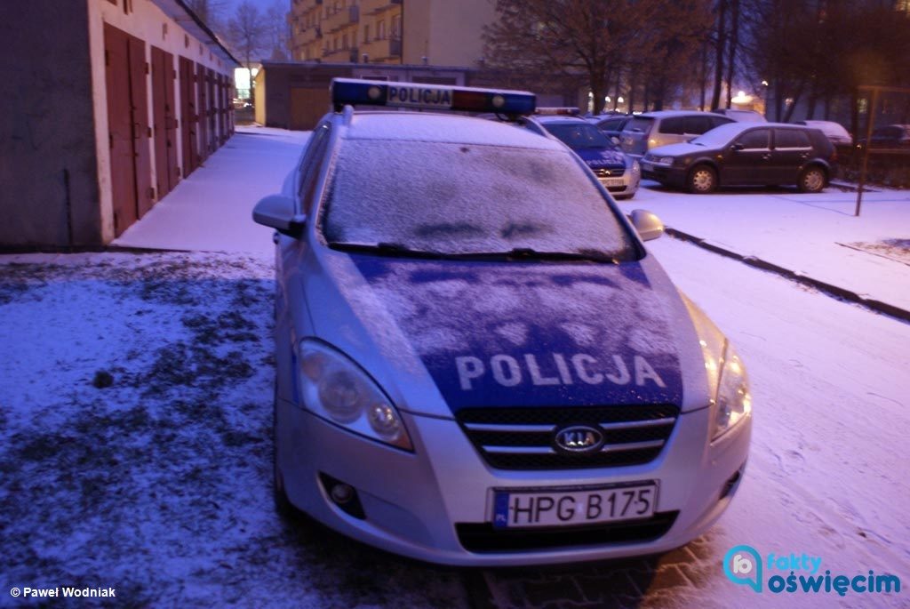 Ferie zimowe dotarły do Małopolski. Policjanci solidnie przygotowali się do akcji, której realizację rozpoczęli jeszcze w styczniu - „Bezpieczne Ferie 2018”.