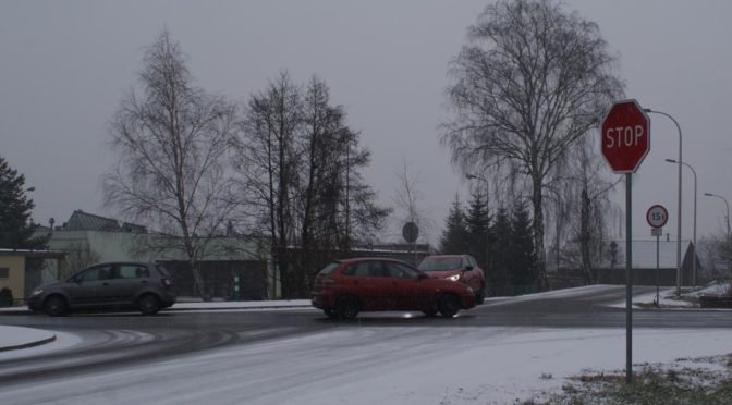 Wkrótce powinna ruszyć modernizacja oświęcimskiej obwodnicy na skrzyżowaniu z ulicami Jezioro i Porębską. Nareszcie powstaną tam światła.