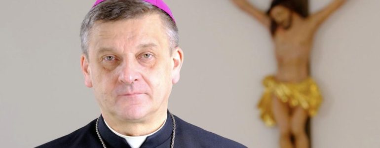 Biskup Roman Pindel składa życzenia świąteczne – FILM