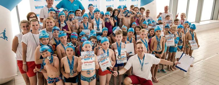 162 medale trafiły do rąk młodych pływaków w Oświęcimiu