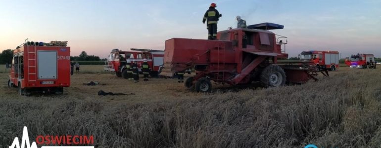 Kombajn rolniczy zapalił się w Podolszu – FILMY