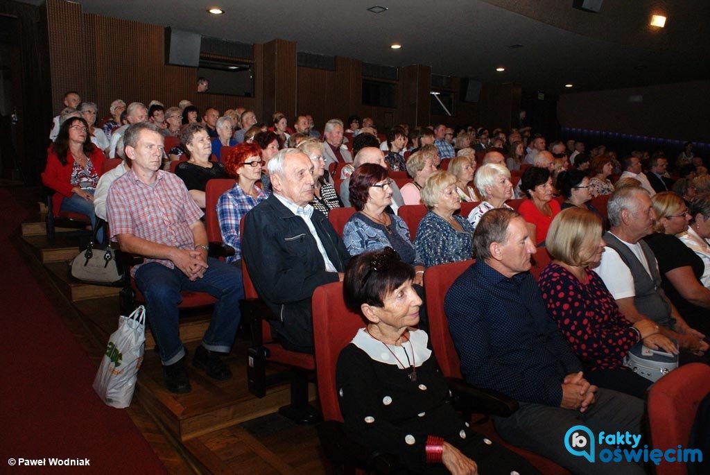 Nie tego się spodziewałem idąc na uroczystą sesję Rady Miasta Oświęcimia. Święto Miasta nie powinno być wiecem wyborczym, a tak je odebrałem.