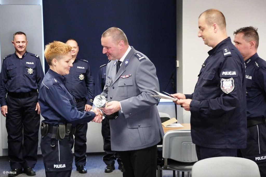 Aspirant Anna Bibrzycka z Komisariatu Policji w Kętach znalazła się w czołówce oskarżycieli publicznych w całej Małopolsce. W konkursie uczestniczyło 19 policjantów.