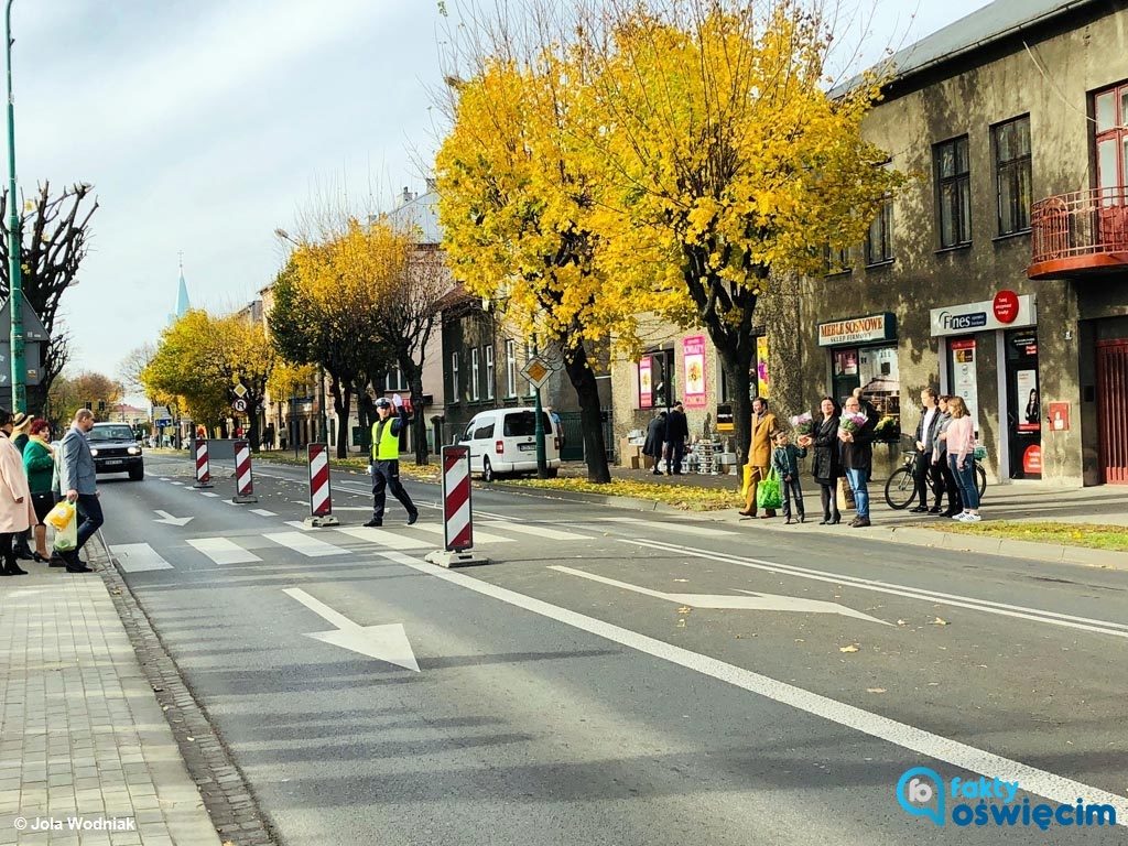 Jedna osoba zginęła i jedna odniosła obrażenia w dwóch wypadkach drogowych, do których doszło w powiecie oświęcimskim w czasie trwania akcji „Znicz”.