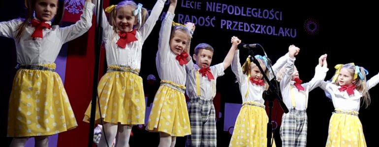 Tak przedszkolaki świętowały niepodległość – FILM