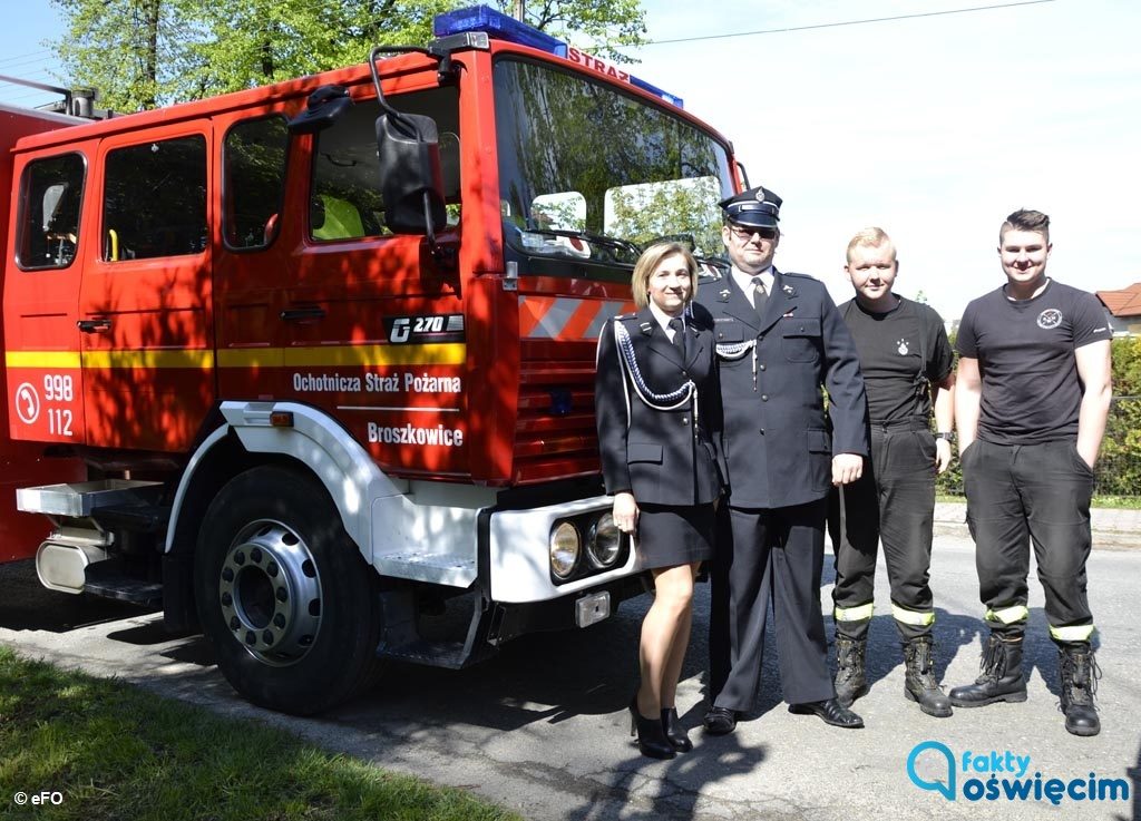 Dzisiaj, w Międzynarodowym Dniu Strażaka, przez gminy Oświęcim i Polanka Wielka oraz miasto Oświęcim przejechała parada wozów strażackich.