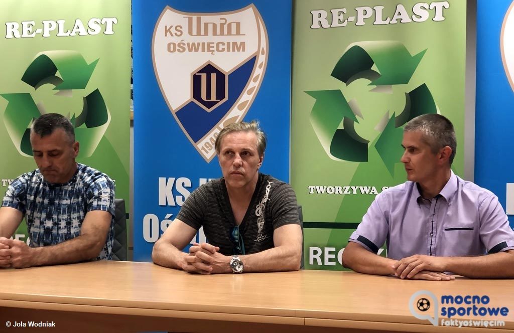 Roman Stantien nie jest już trenerem hokejowej drużyny Re-Plast Unia Oświęcim. Był szkoleniowcem przez… dwa tygodnie. Teraz wybrał inną ofertę.