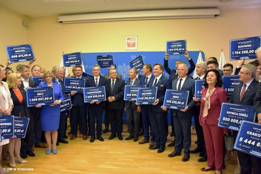 Tylko jedna inwestycja z powiatu oświęcimskiego zyskała dofinansowanie w ramach Funduszu Dróg Samorządowych w Małopolsce. Dotyczy Malca w gminie Kęty.