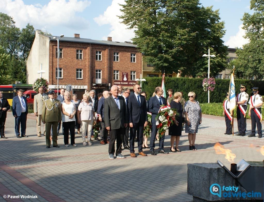 1 sierpnia 1944 roku akcja Burza objęła także stolicę okupowanej Polski. W Godzinę W - o 17 - wybuchło Postanie Warszawskie. Trwało 63 dni.