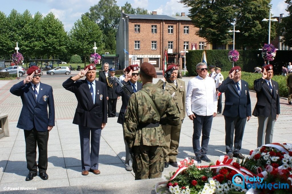 Każdego roku w rocznicę Bitwy Warszawskiej przypada święto Wojska Polskiego. W Oświęcimiu uroczystość rozpoczęła się w samo południe.