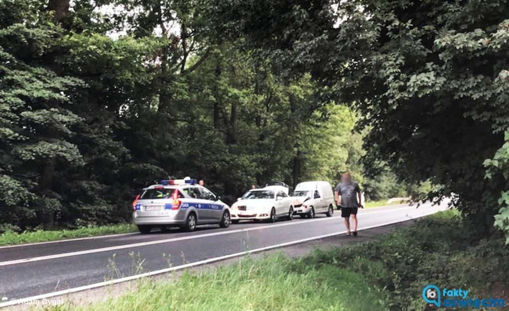 We wtorek na drogach powiatu oświęcimskiego niektórzy kierowcy nie zauważyli zmiany warunków pogodowych i spowodowali dziewięć kolizji drogowych.