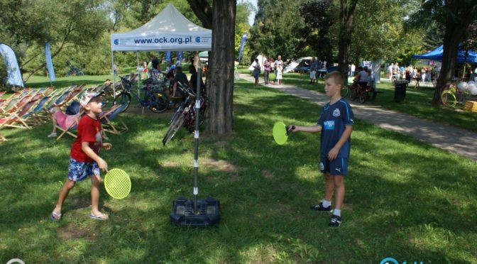 W tym roku Piknik Organizacji Pozarządowych w Oświęcimiu odbył się na Bulwarach. Ta, wybrana pierwszy raz lokalizacja, okazał się strzałem w dziesiątkę.