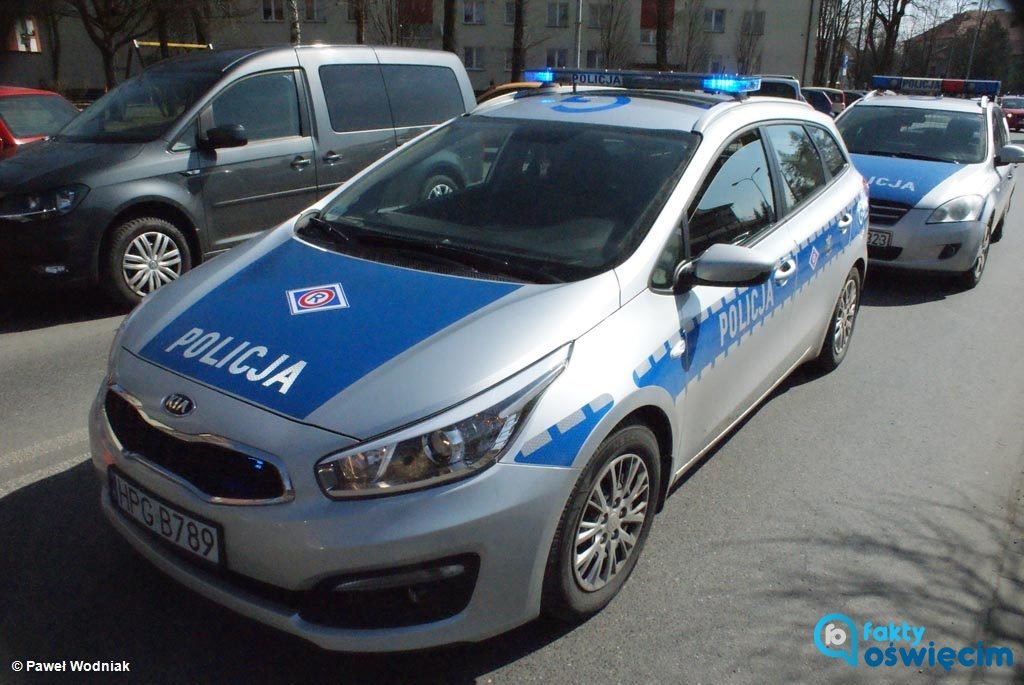 Policjanci z oświęcimskiej drogówki wyeliminowali z ruchu kolejnych dwóch przestępców drogowych, którzy wsiedli za kierownicę samochodów po alkoholu.