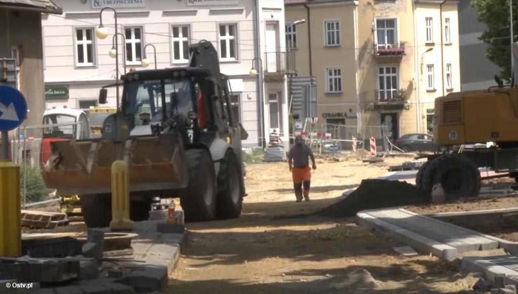 Ostatnie majowe „Wieści z ratusza” przedstawiają inwestycje drogowe w Oświęcimiu i zapowiadają drugi etap modernizacji ulicy Zaborskiej w Starym Mieście.