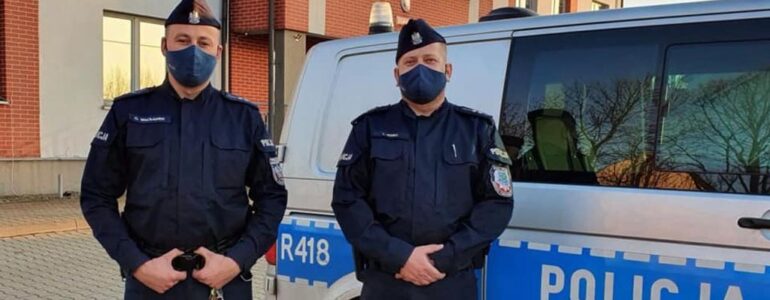 Dwaj policjanci z powiatu oświęcimskiego uratowali seniora