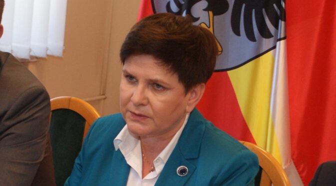 Eurodeputowana i była premier Beata Szydło zasiądzie w radzie Państwowego Muzeum Auschwitz-Birkenau. Do rady powołał ją wicepremier Piotr Gliński.