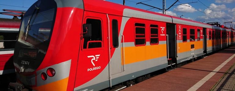 Pociągiem z Katowic i Krakowa do Energylandii