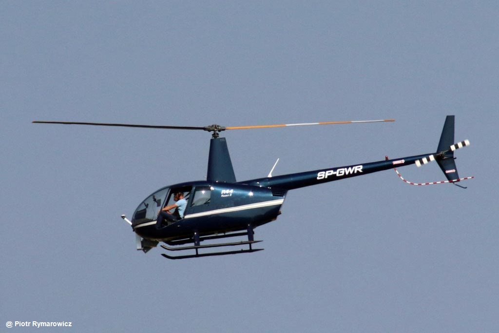 Dzisiaj rano uwagę naszych czytelników przykuł helikopter latający nad Oświęcimiem i okolicznymi sołectwami.