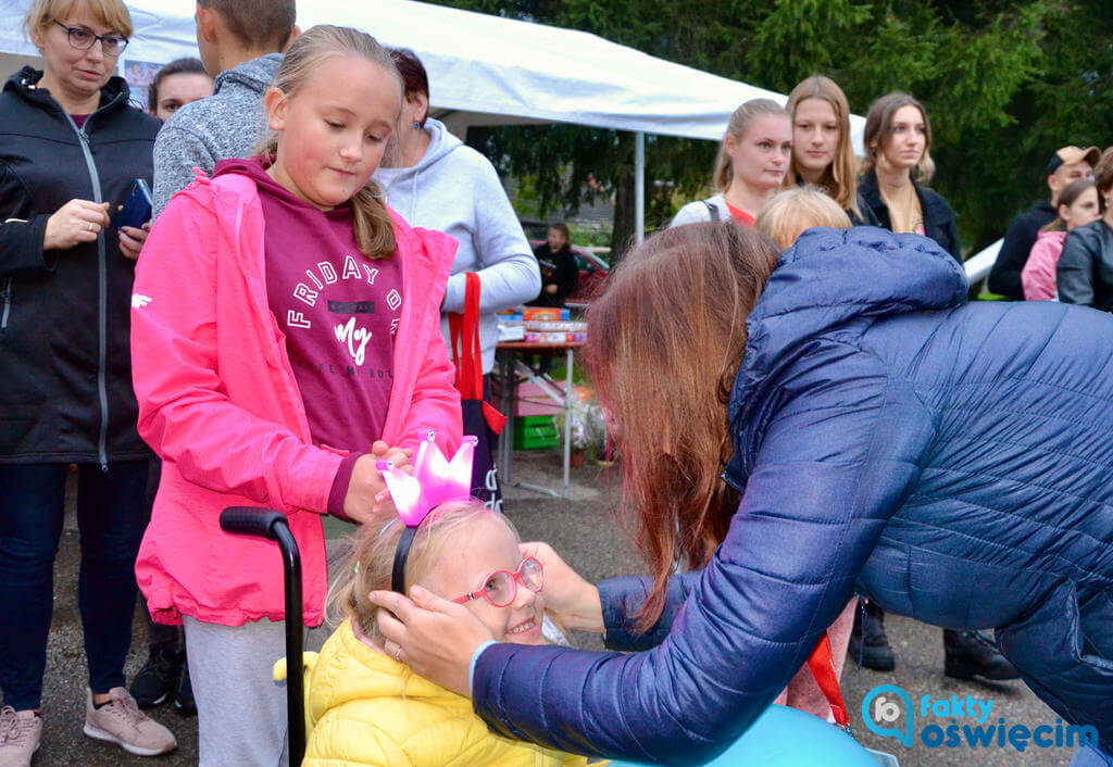 Wiktoria Gawron, Joanna Brzezicka-Górny oraz Antoś Synowiec byli bohaterami pikniku charytatywnego we Włosienicy.