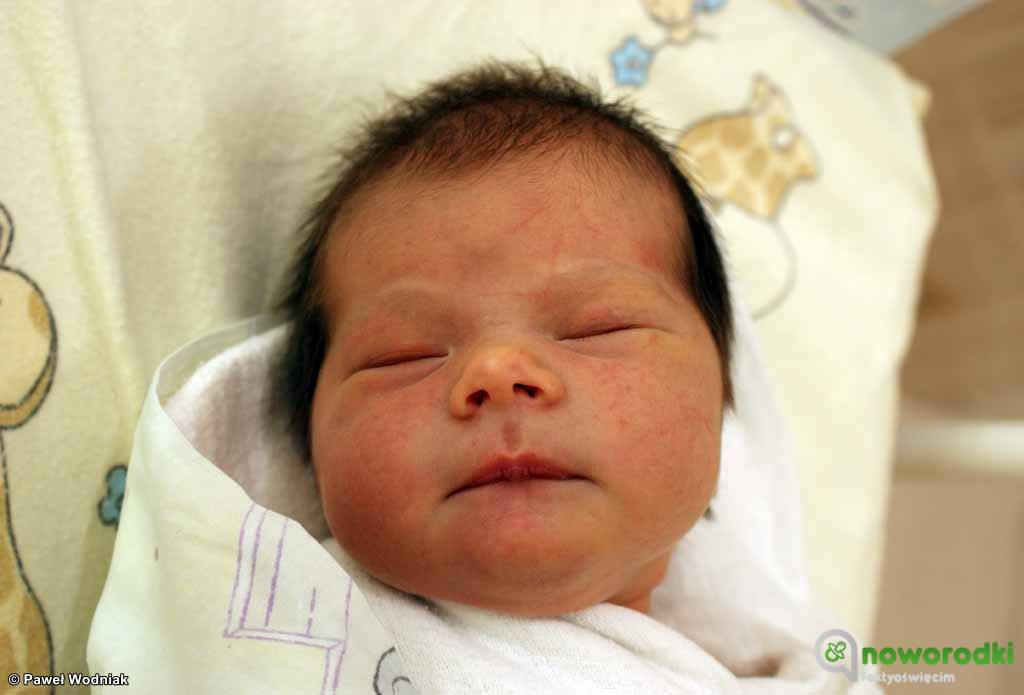 Prezentujemy kolejne zdjęcia noworodków urodzonych w Szpitalu Powiatowym w Oświęcimiu. Witamy dzisiaj pięć dziewczynek i czterech chłopców.