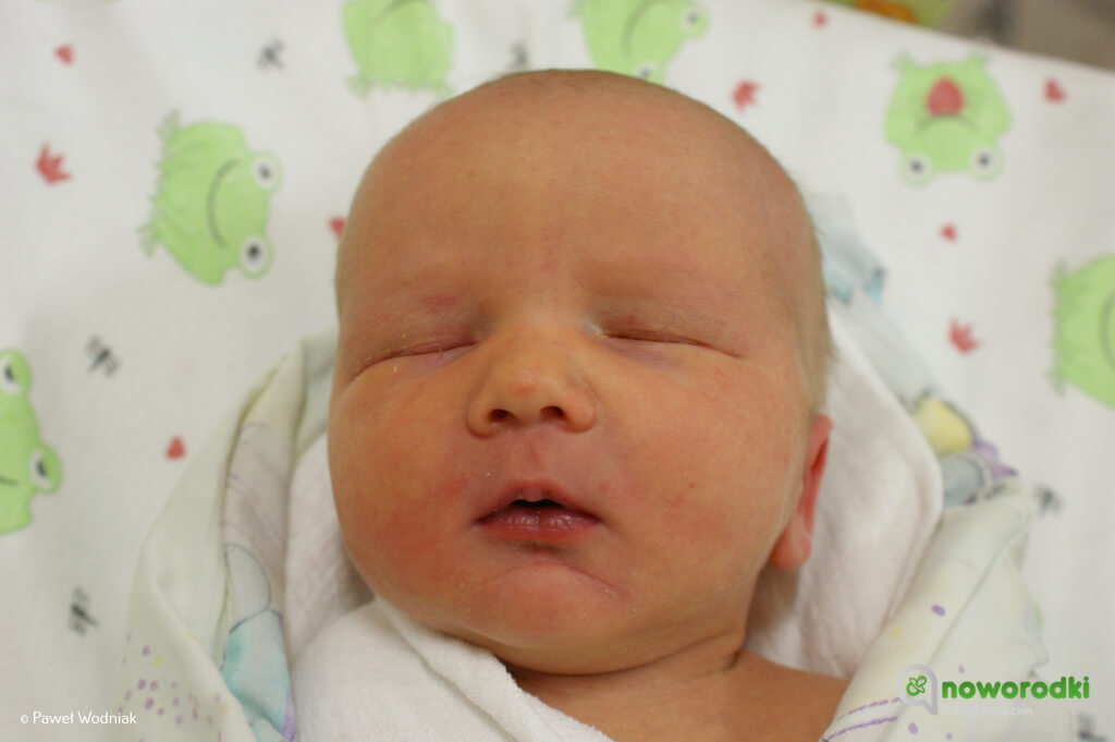 Prezentujemy kolejne zdjęcia noworodków urodzonych w Szpitalu Powiatowym w Oświęcimiu. Witamy dzisiaj trzy dziewczynki i czterech chłopców.