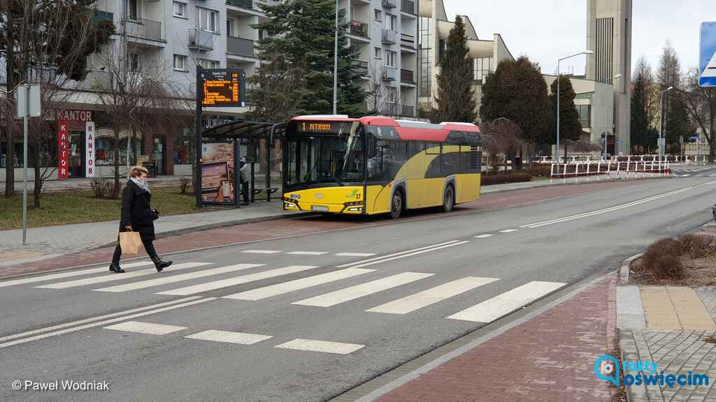 Fakty Oświęcim otrzymały zapewnienie, że powiat i miasto zaczną doświetlać przejścia dla pieszych, na których przechodnie są mało widoczni.