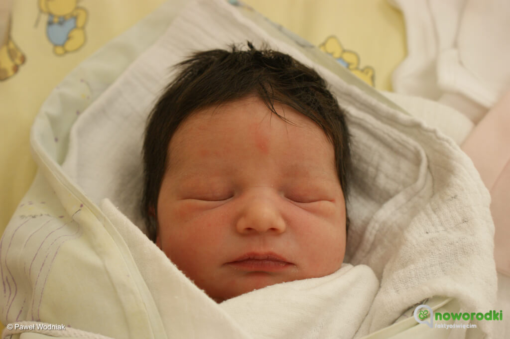 Prezentujemy zdjęcia noworodków urodzonych w Szpitalu Powiatowym w Oświęcimiu. Witamy siedem dziewczynek i dwóch chłopców.