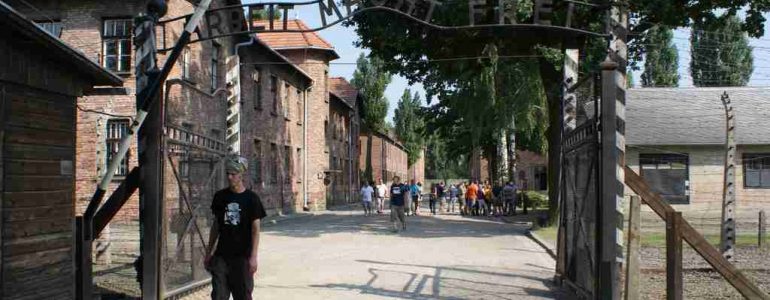 Inauguracja cyklu spotkań „Wokół historii Auschwitz”