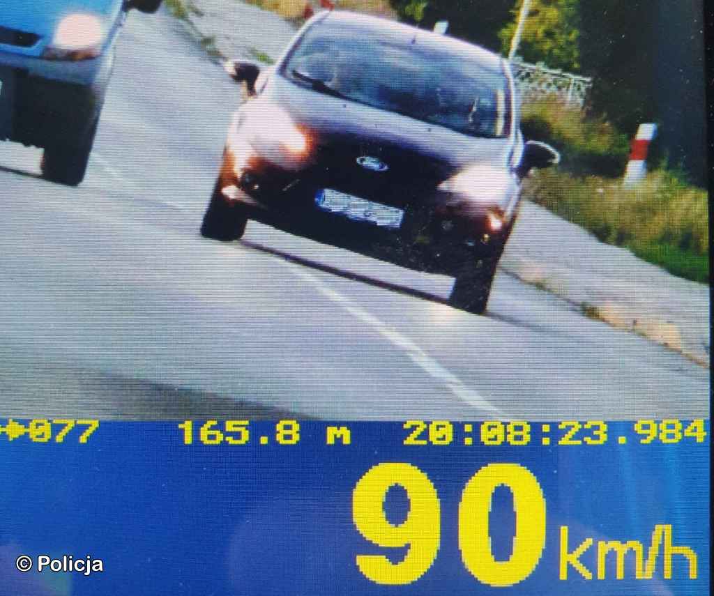Policjanci z oświęcimskiej drogówki prowadzili na drogach powiatu działania w ramach ogólnopolskiej akcji „Kaskadowy pomiar prędkości”.