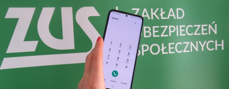 Dyżury telefoniczne ZUS dla małopolskich nauczycieli
