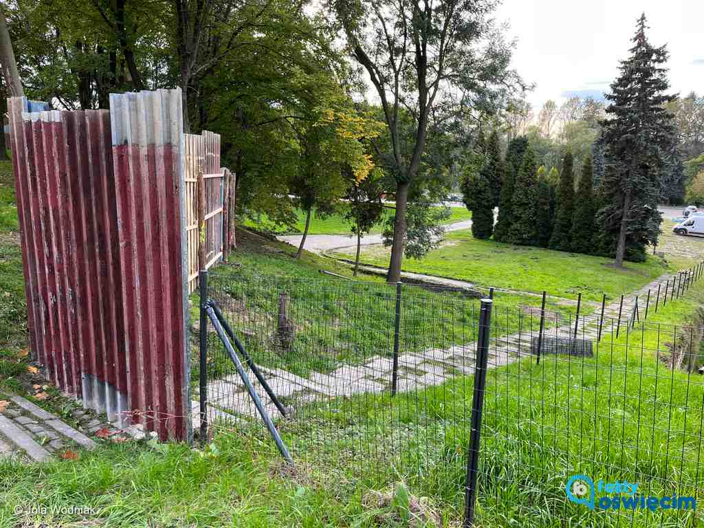 Od 11 października schody prowadzące od ulicy Berka Joselewicza na bulwary nad Sołę w Starym Mieście w Oświęcimiu będą zamknięte.