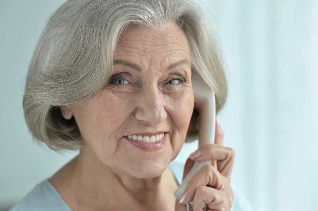 Zakład Ubezpieczeń Społecznych (ZUS) w Oświęcimiu w czwartek organizuje dyżur telefoniczny z okazji Dnia Seniora.